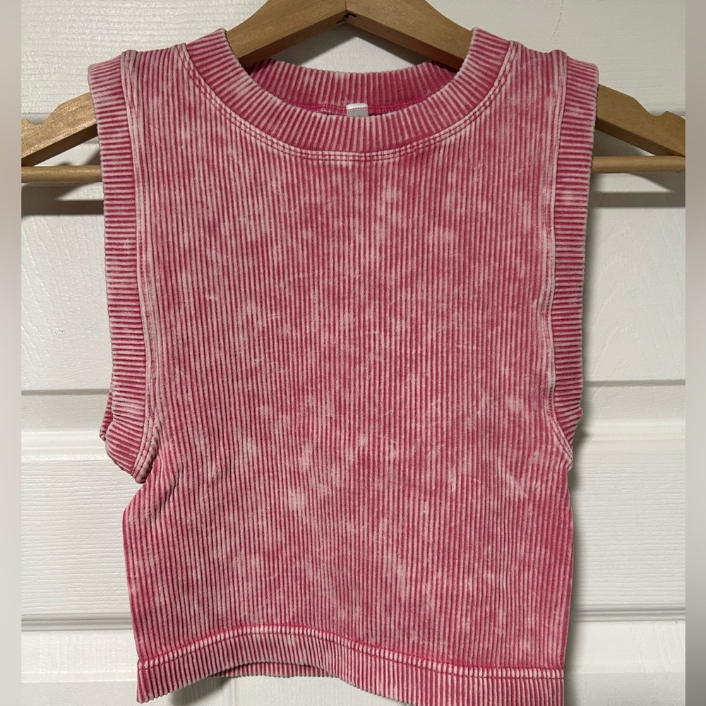 Stone Washed Ribbed Sleeveless Cropped Tank Top - Pink - L/XL